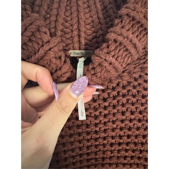 Free People Sweater L - Picture 4 of 9